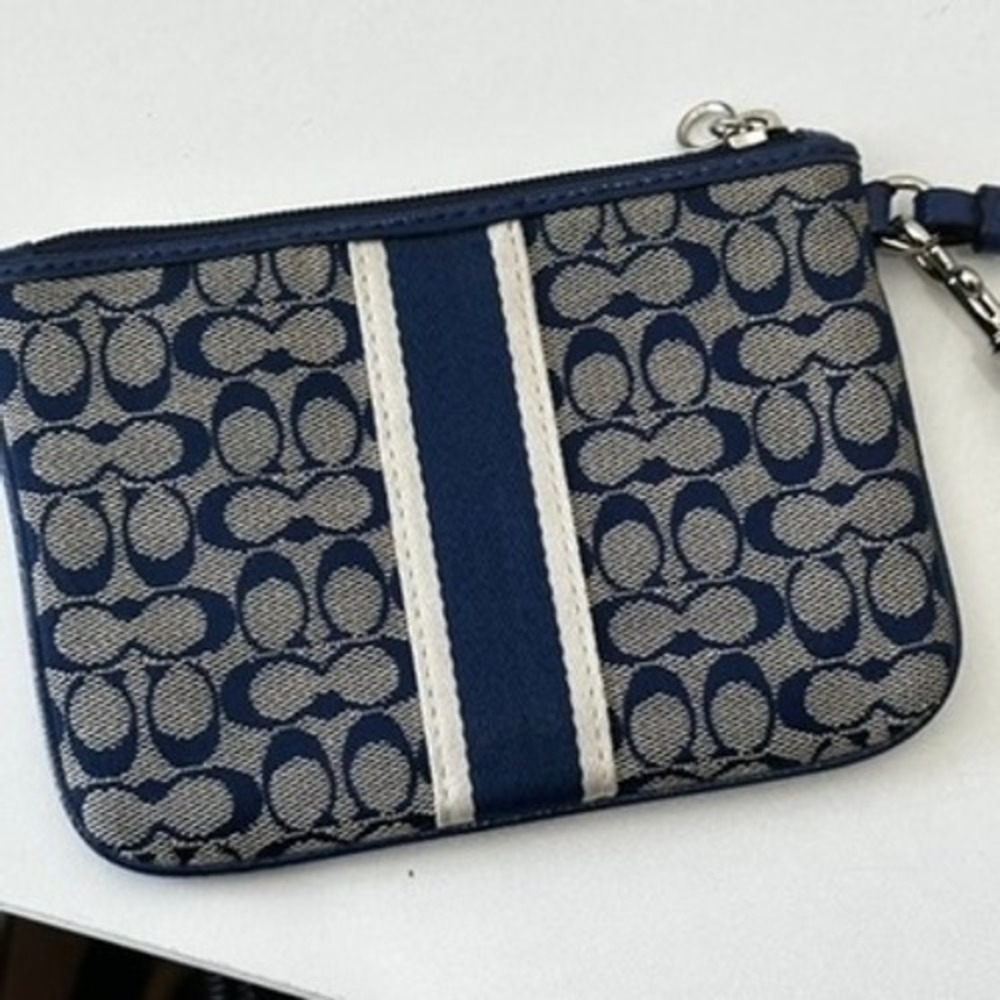 Coach Signature Monogram Navy Blue Stripe Canvas Wristlet Wallet Pouch - Read - Picture 5 of 10